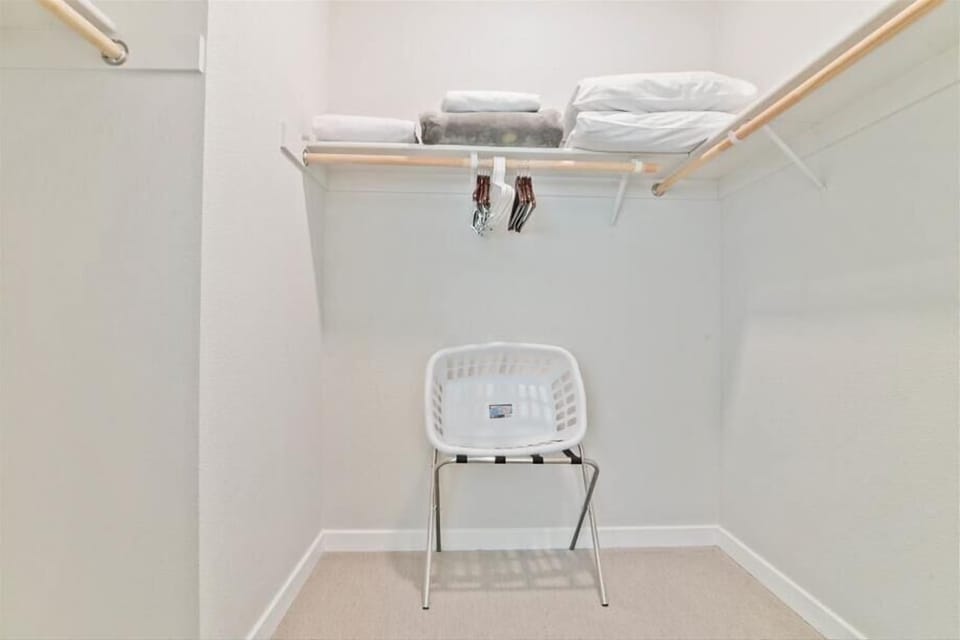 North Peninsula Menlo Park 1 Bedroom Misc.