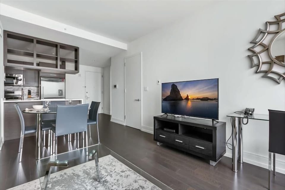 Midtown West New York 1 Bedroom Living Room
