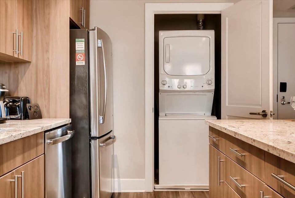 South Arlington Arlington 1 Bedroom Kitchen