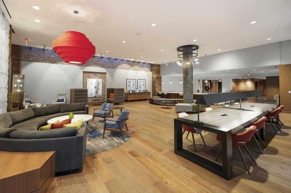 South Arlington Arlington 2 Bedroom Common Area