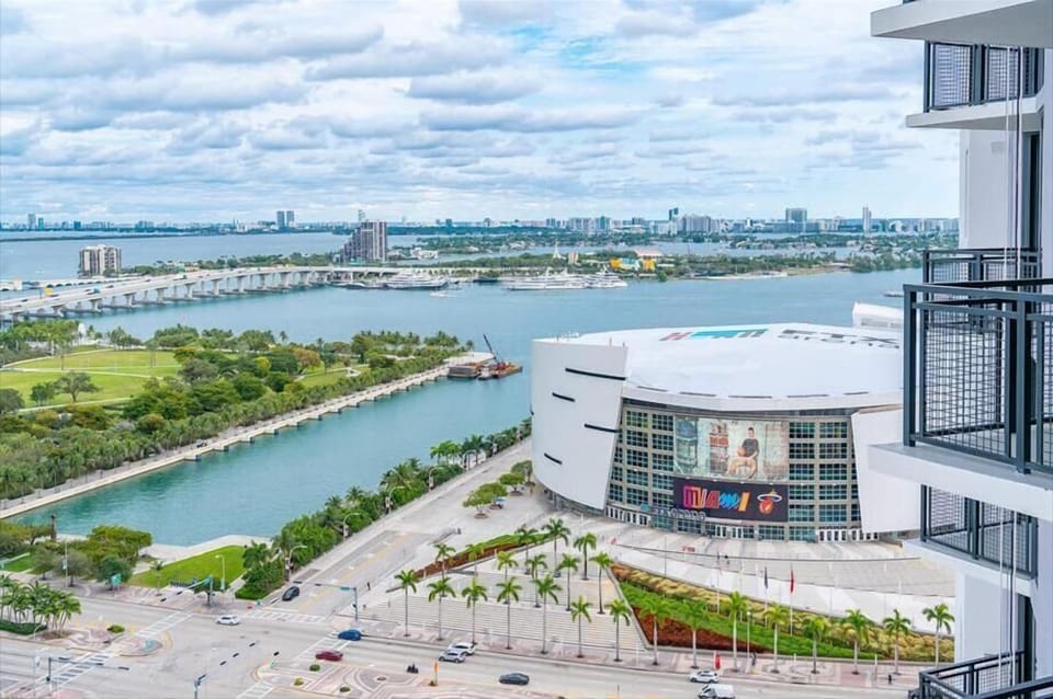 Miami 1 Bedroom View