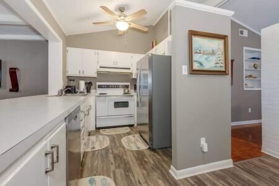 Kitchen (1)