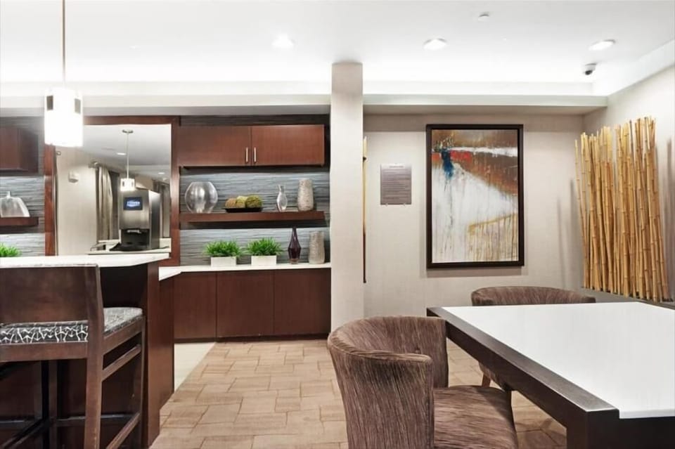 Morristown 1 Bedroom Common Area