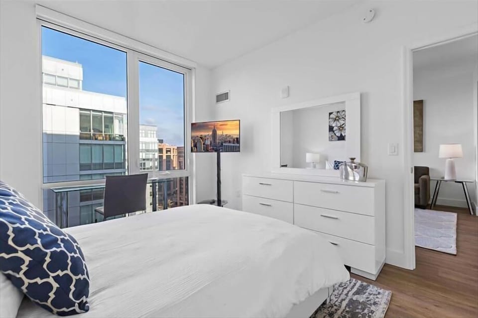 One Bedroom Apartment