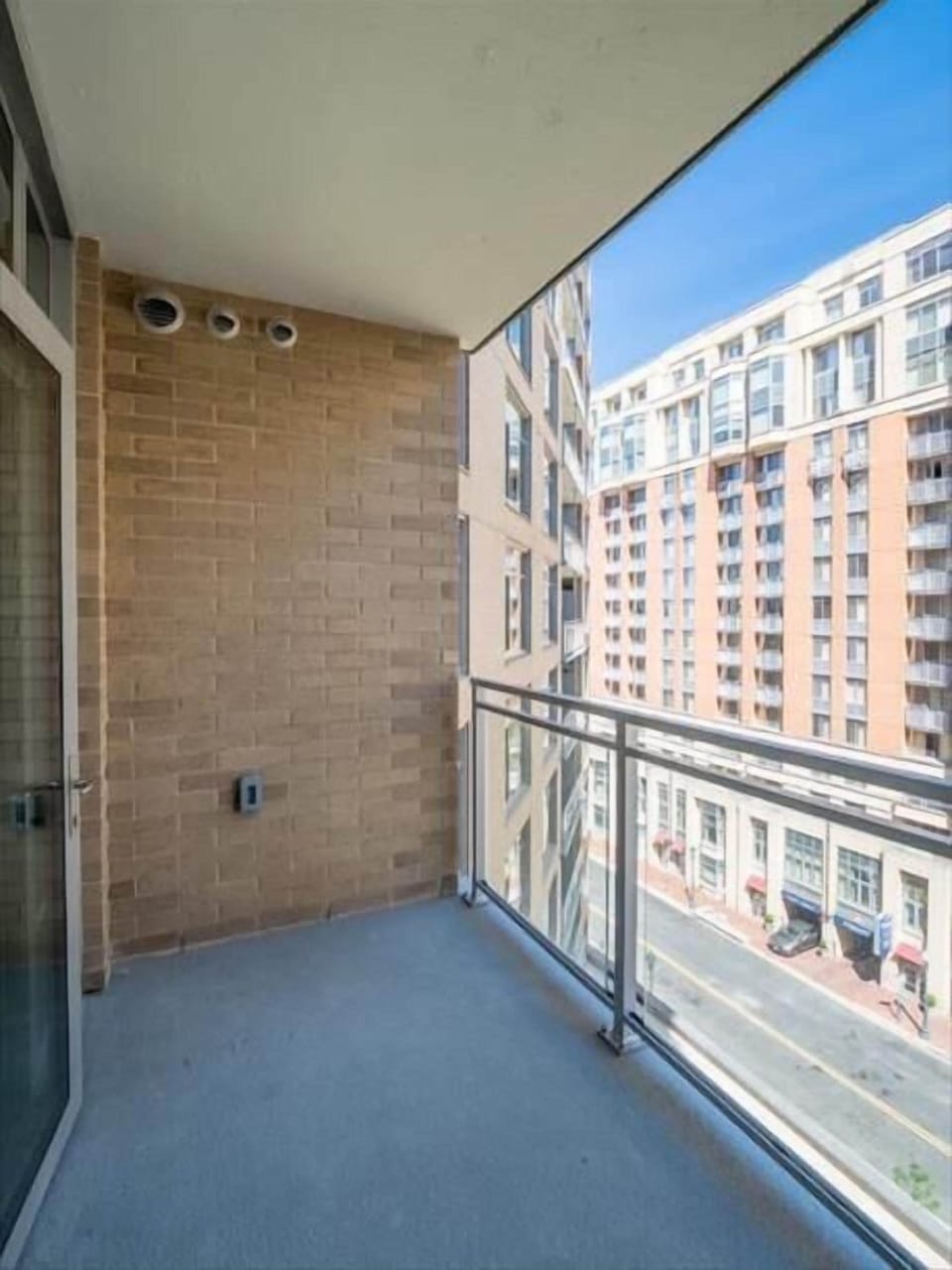 Bethesda 1 with Den/Study View