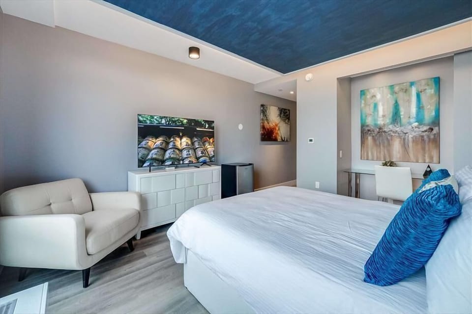 Bronx Studio Queen Bedroom