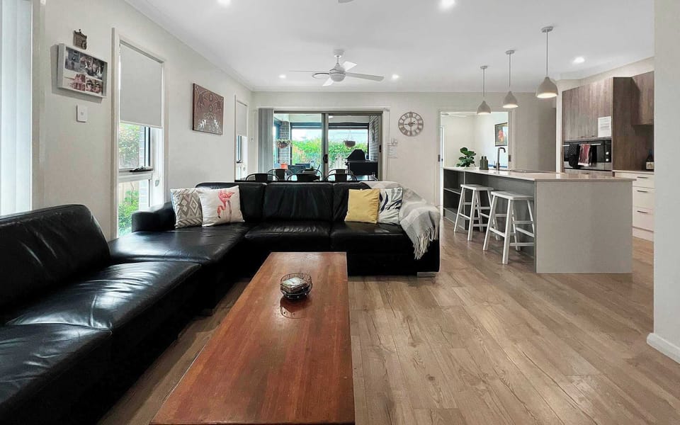Living, Dining & Kitchen Space