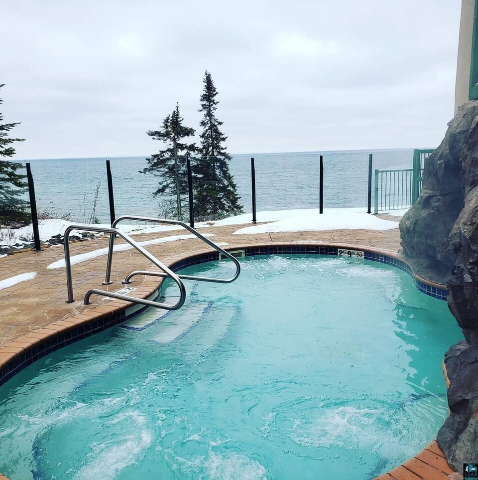 Outdoor hot tub