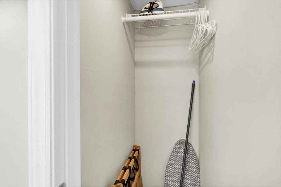 Wardrobe hanger and storage space