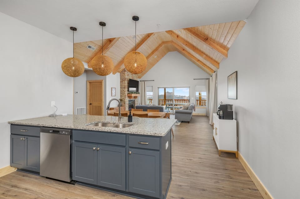 Open Kitchen & Living