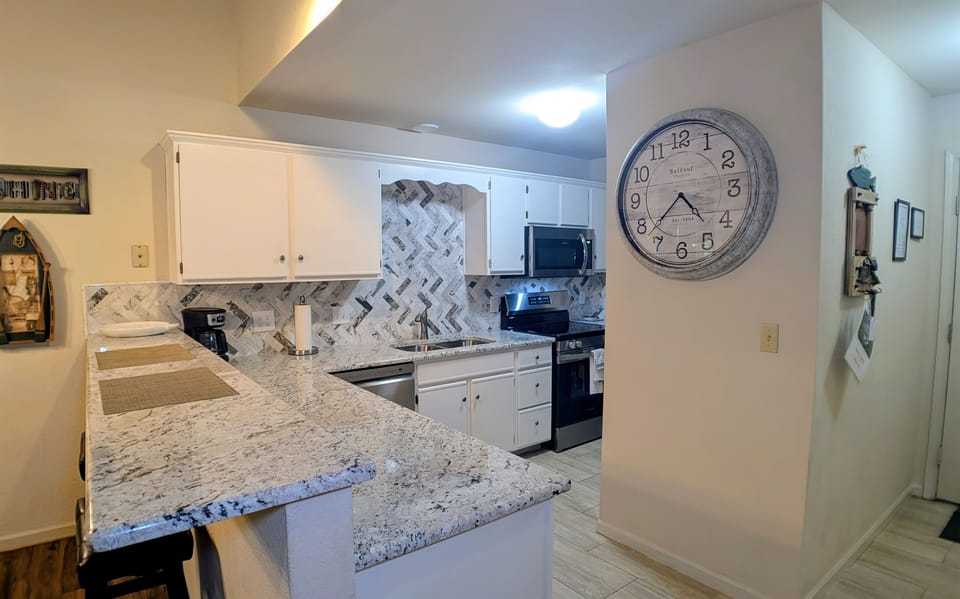 Fully equipped kitchen