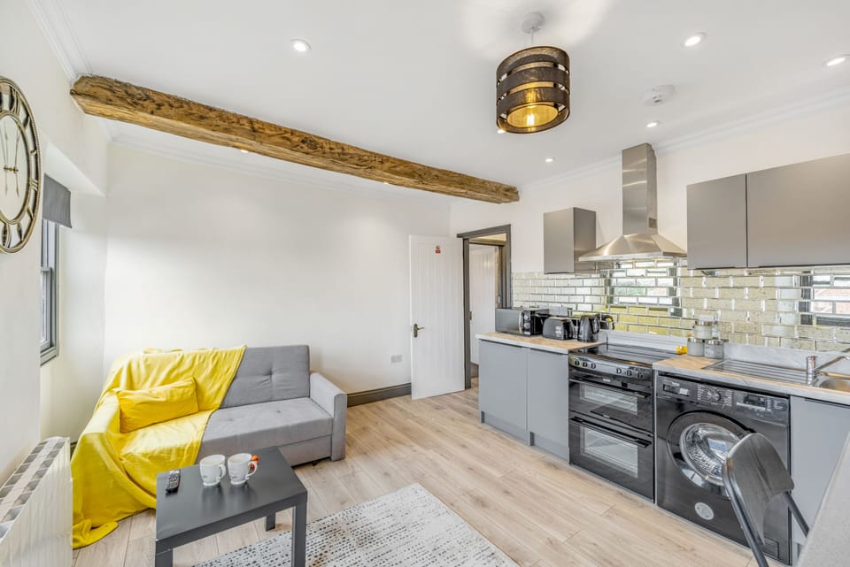 Living Room / Lounge