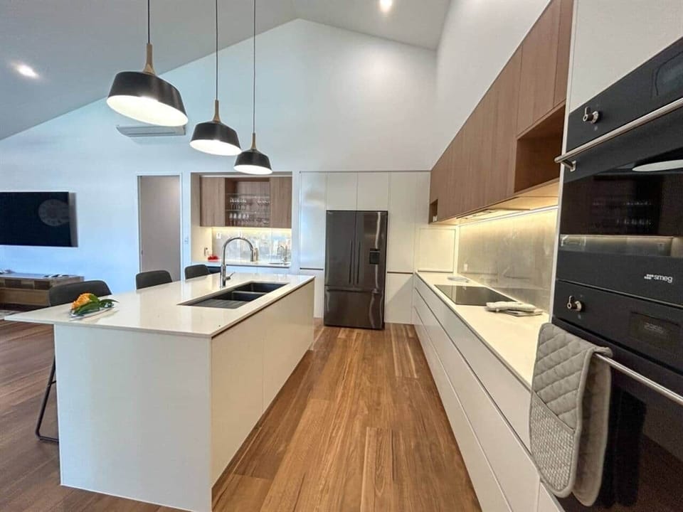 Beach Break - Fully equipped kitchen