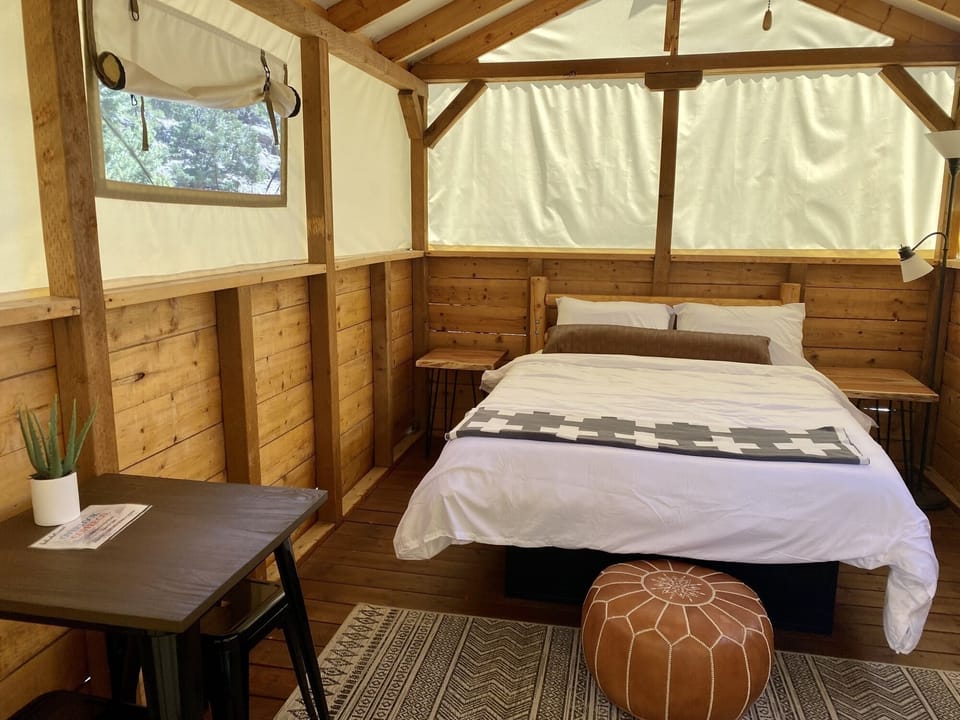 Glamping20tent20interior201