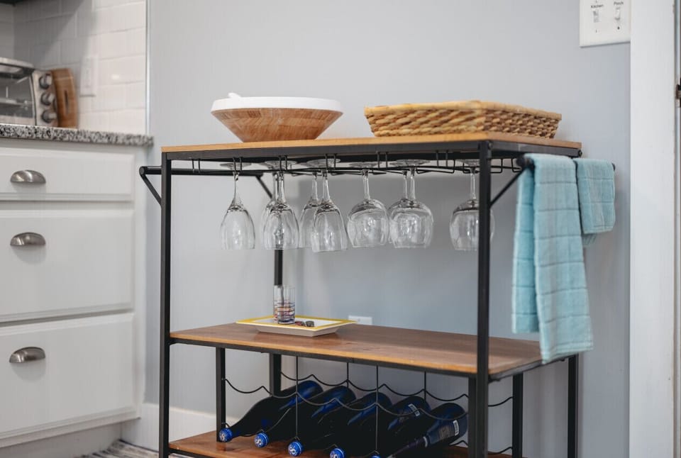 Perfect for hosting wine night or casual gatherings 🍷🪑