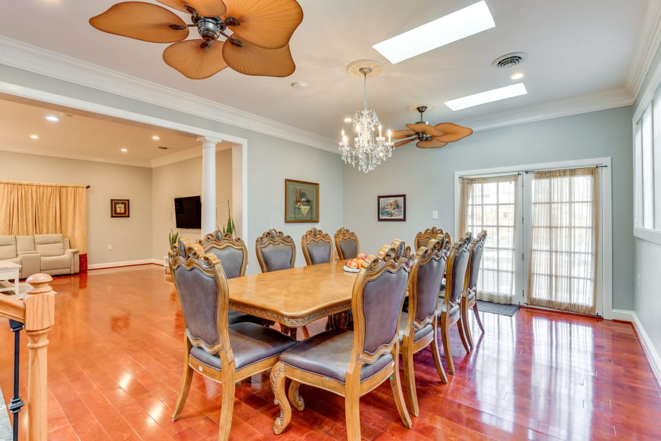 Formal Dining Room | Dishware/Flatware Provided | Main Floor