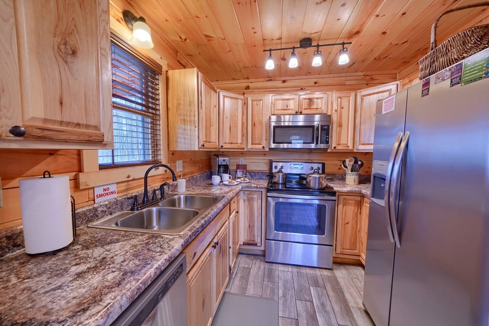Kitchen with stainless appliances 