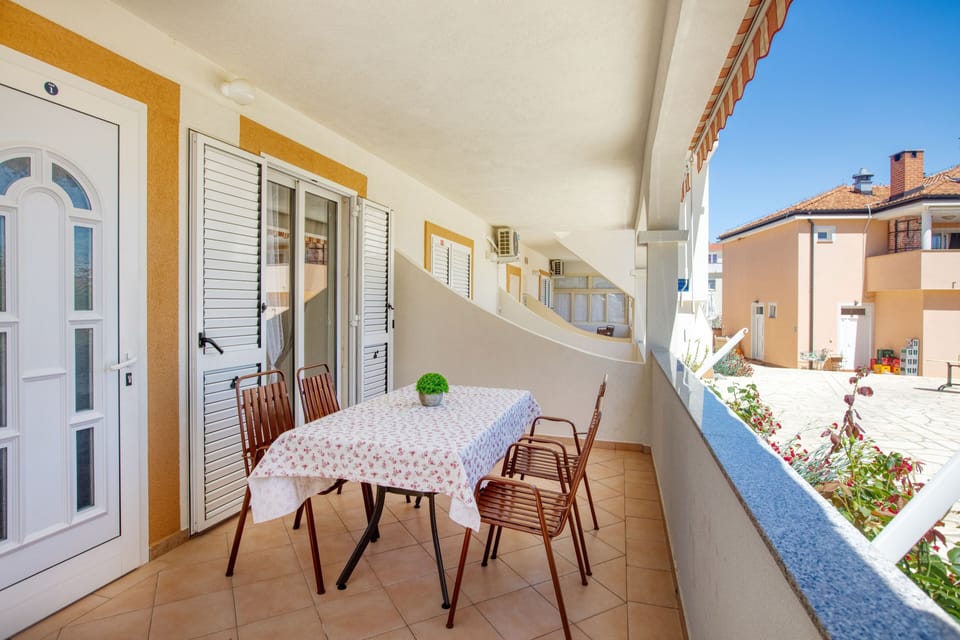 Terrace 1