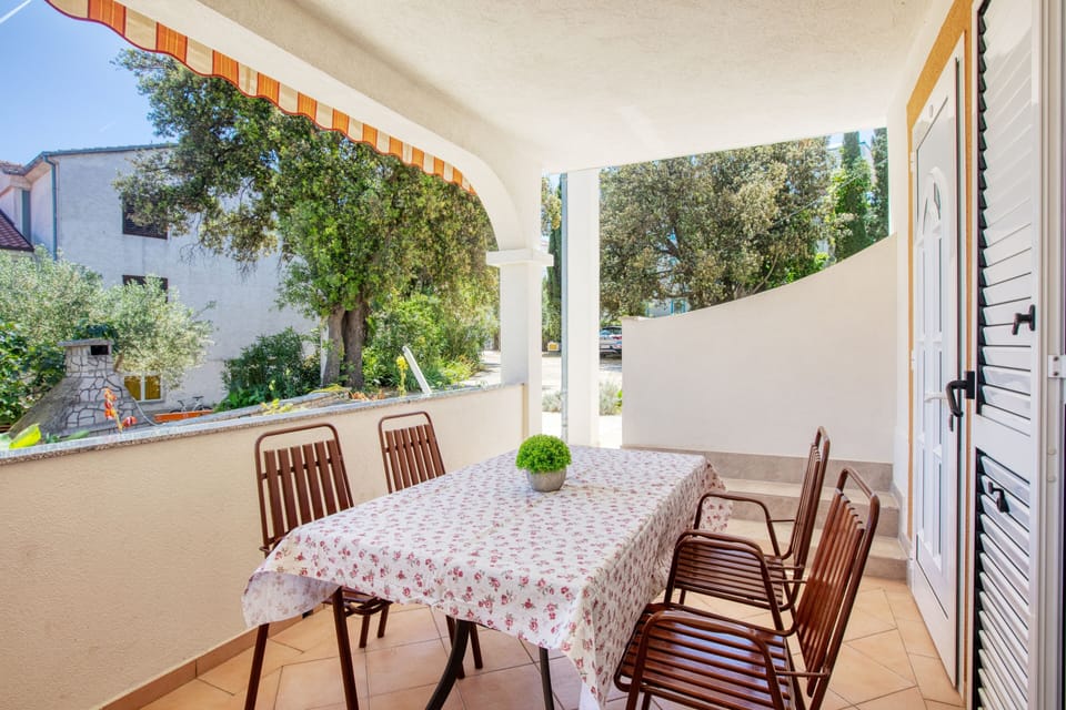 Terrace 1