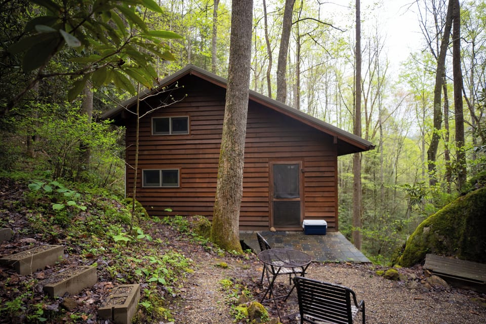 Exterior of the cabin