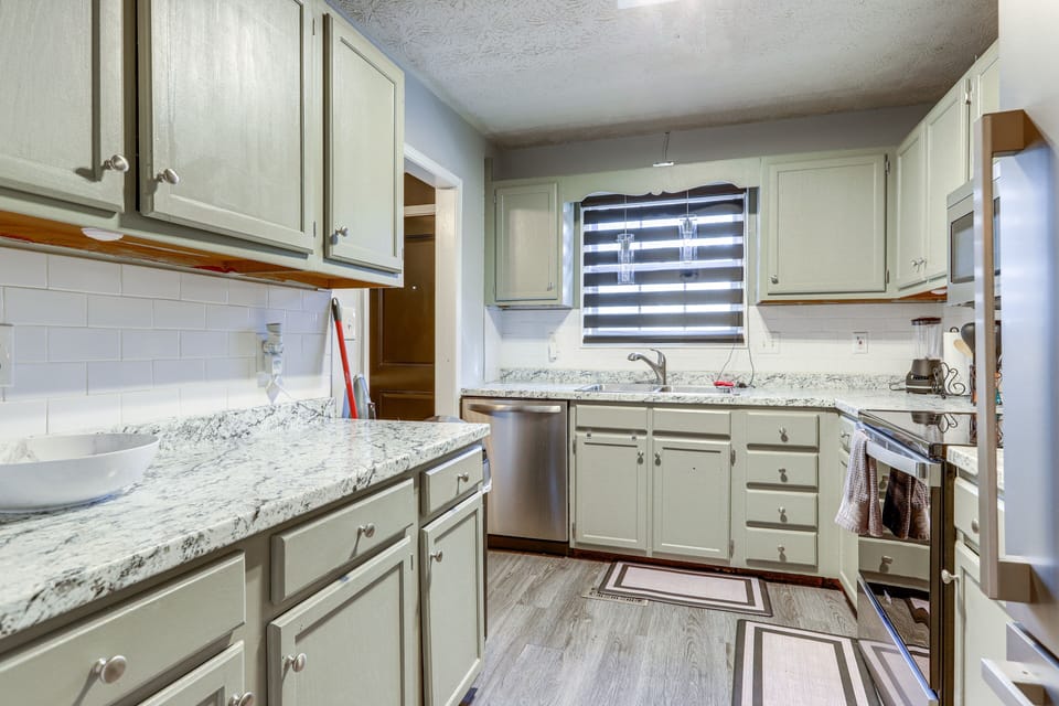 Kitchen | Cooking Basics | Keurig Coffee Maker | 1st Floor