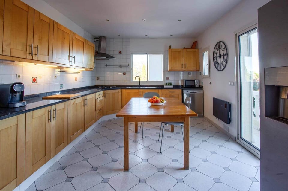Villa Des Alberes image