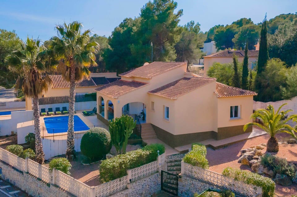 Villa Astret image