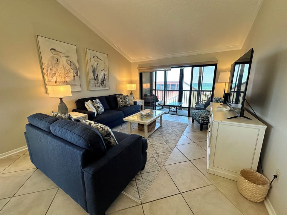 2-400 Living Room