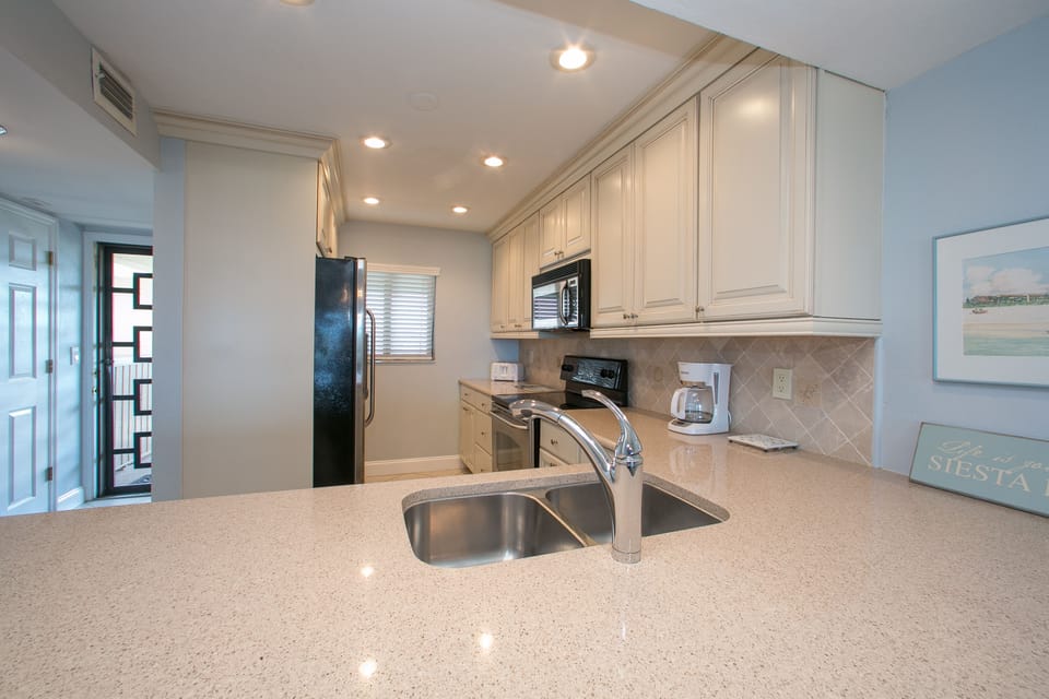 2-404 Kitchen