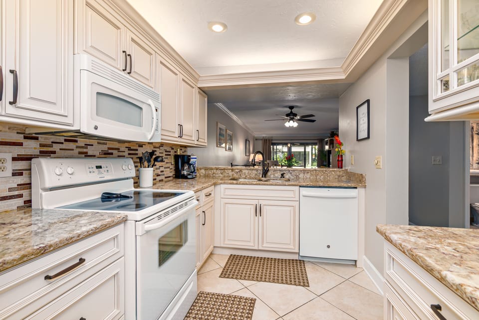 8-104 Kitchen