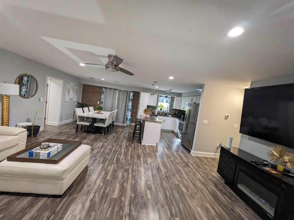 Open Floor Plan-View from the Entrance