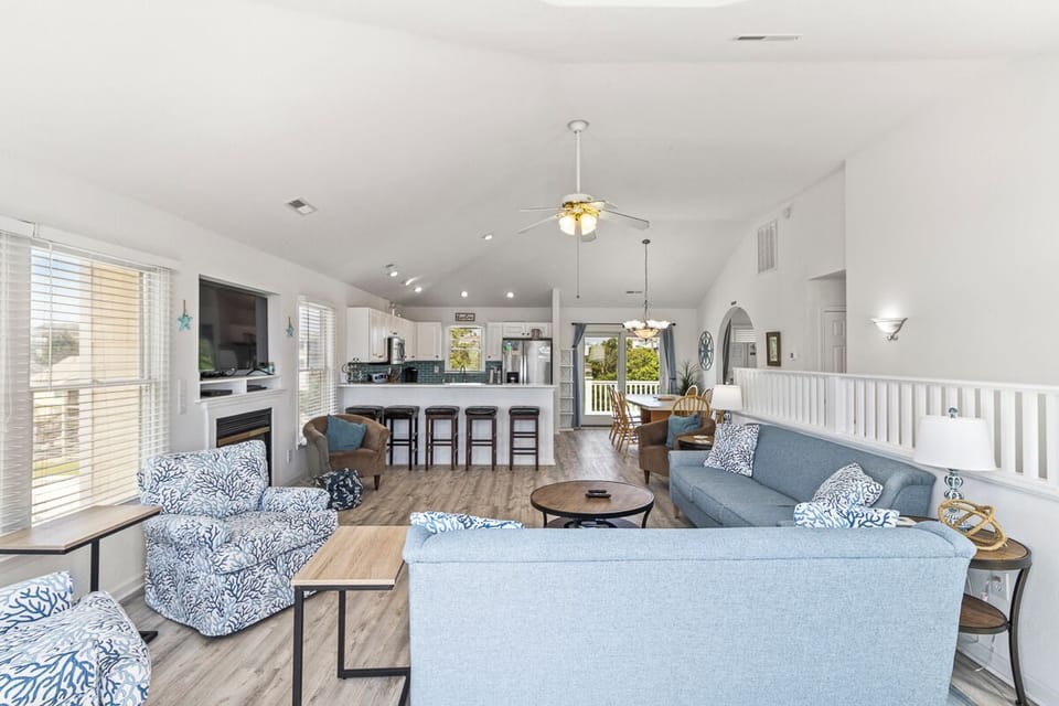 Top Level Living Area