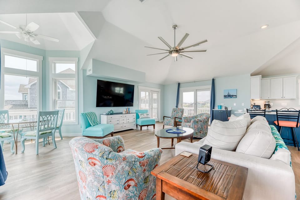 Top Level Living Area