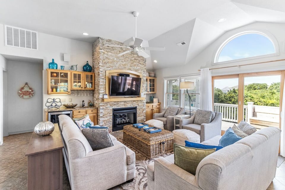 Top Level Living Area