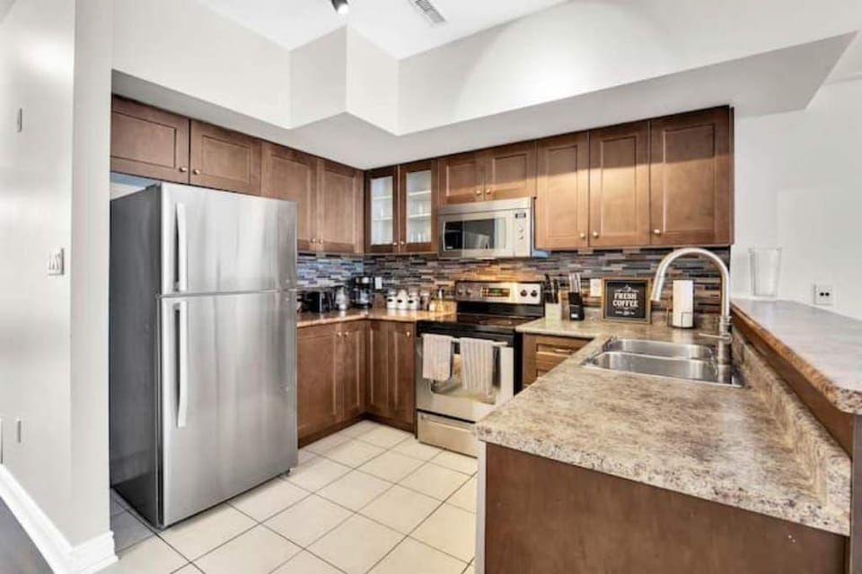 Our fully stocked kitchen is the perfect spot to cook your favourite meal.