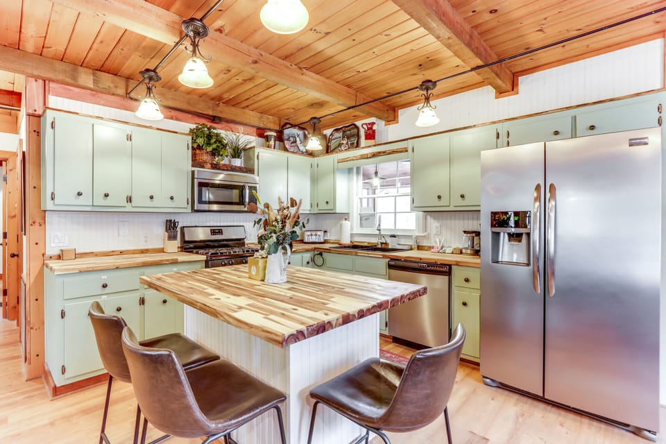 Kitchen | Cooking Basics | 1st Floor