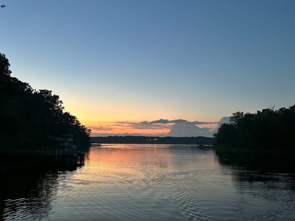 Unbeatable Sunsets at the Boat Dock