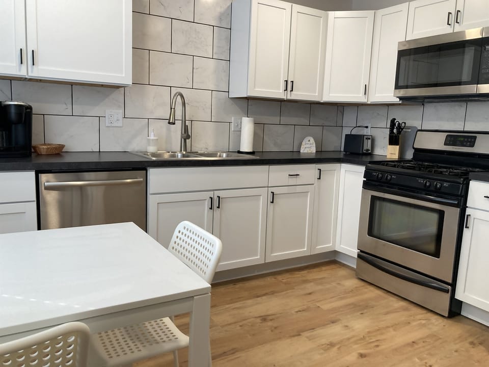 Spacious eat in kitchen