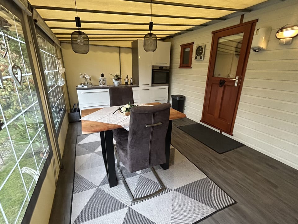 The utility room of the accommodation at holiday park Klein Vink E11 - EEZZ