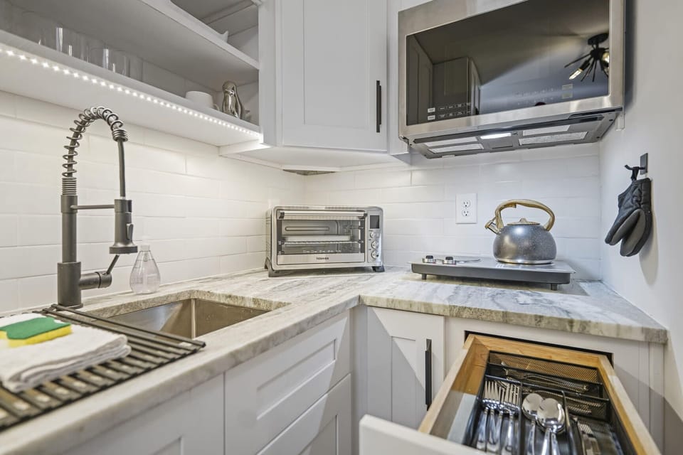 This Space Has Everything You Need for Effortless Cooking.