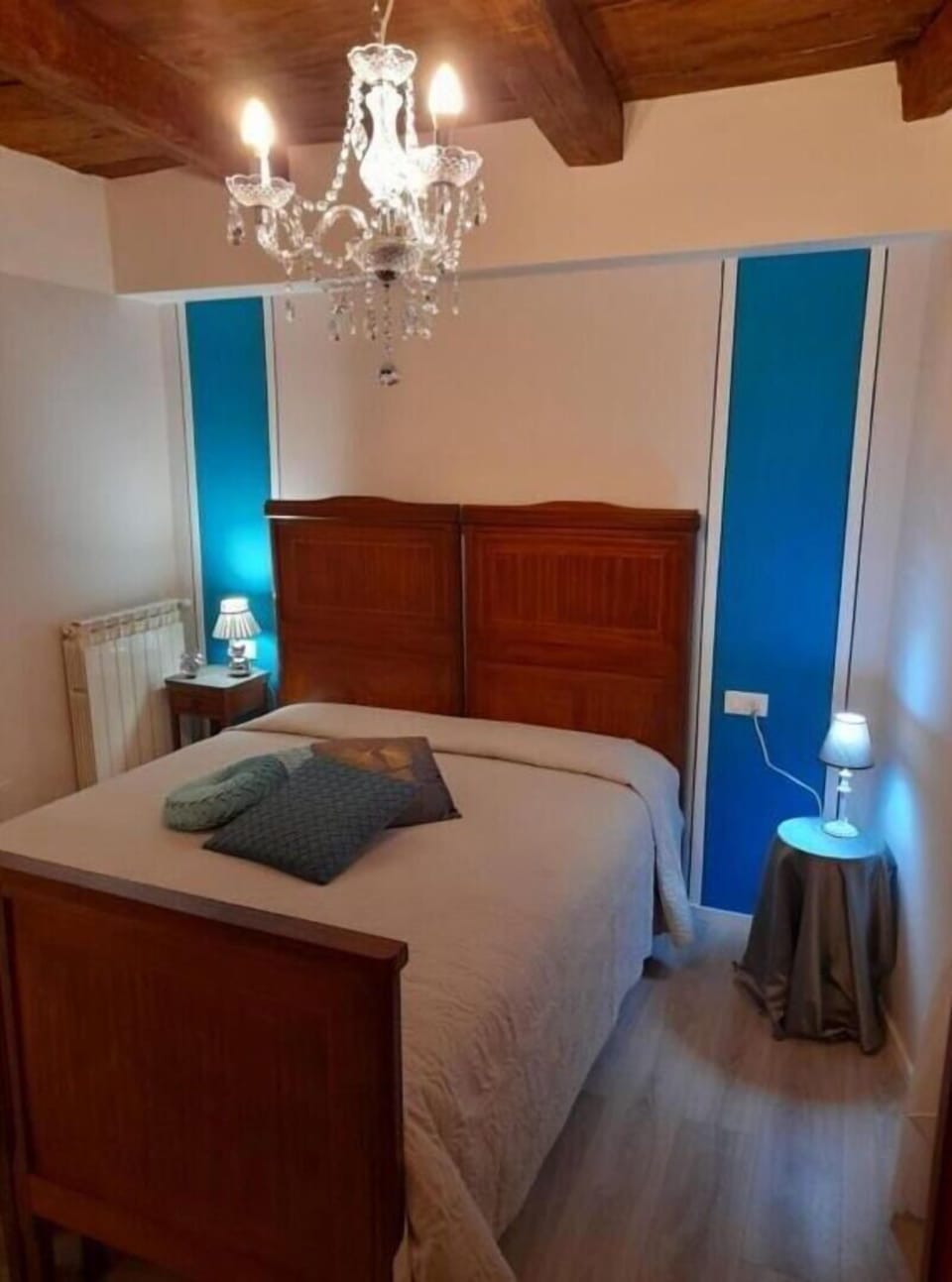 Autumn, Bedroom, Spring, Summer