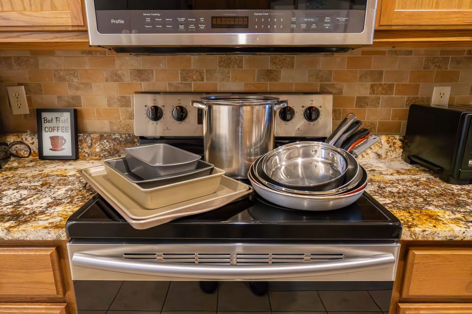Pots and Pans Provided