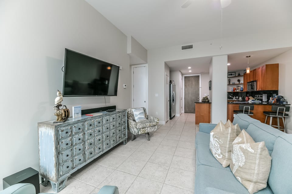 Open floor plan making it easier to spend time with family.