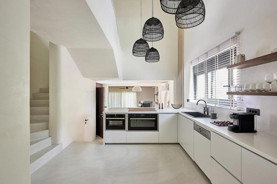 Fully equipped kitchen with all modern appliances!