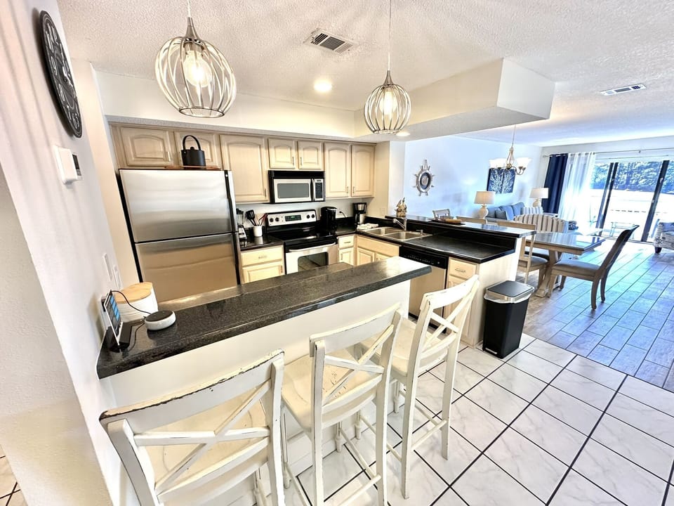 Fully Stocked Kitchen