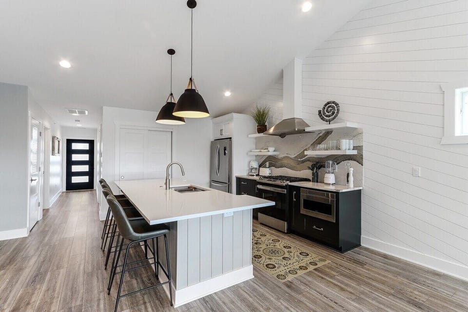 California loft kitchen