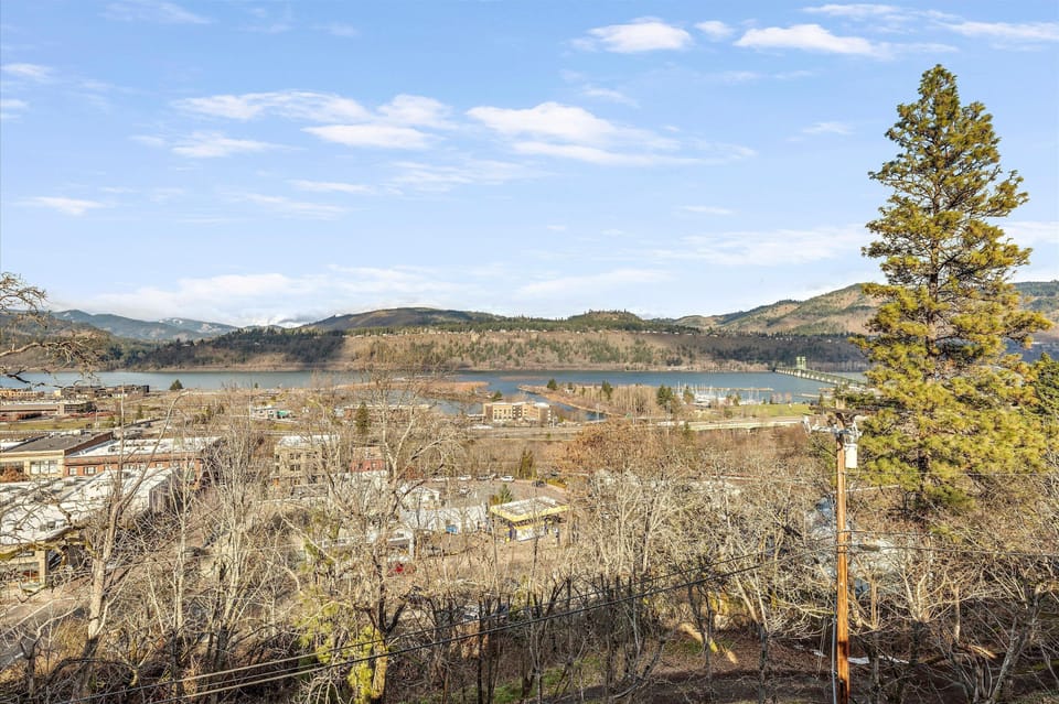 42-SF3R0599-SF3R0601