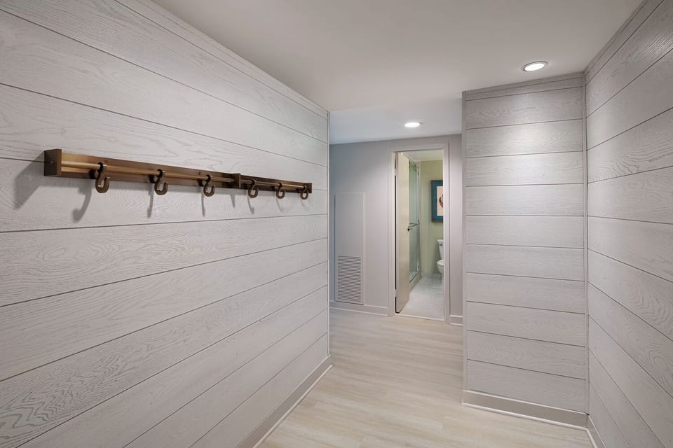 Arrive with ease in a clean, bright entry corridor.