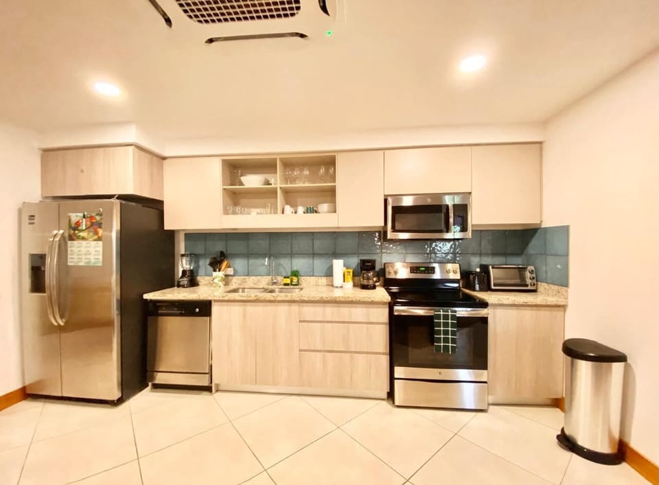 Kitchen (1)