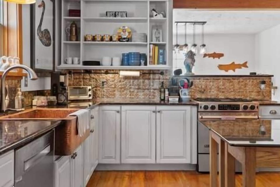 Kitchen (2)